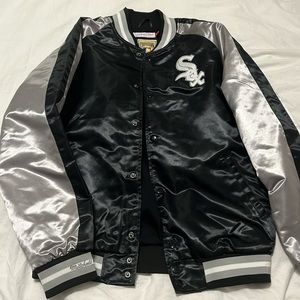 MITCHELL & NESS white Sox bomber jacket